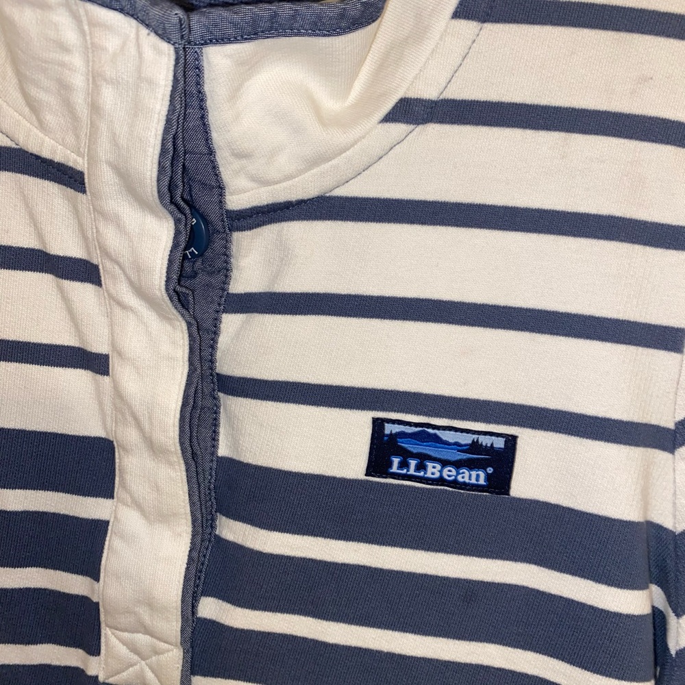 LLBean pullover - Picture 2 of 9